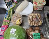 長芋ときのこのひき肉入り味噌汁作り方1写真
