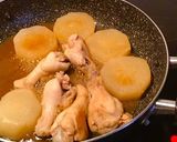 手羽元と大根の　染み染み煮作り方3写真