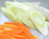 具沢山！食べる 味噌キムチスープ作り方1写真