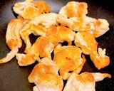 簡単✨カリカリ鶏皮おつまみ(⑉• •⑉)作り方2写真