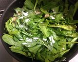 お肉柔らか★鶏むね肉と春菊のクリーム煮作り方4写真