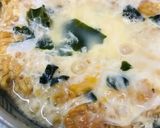 卵溶き入れ●わかめ＆玉子のチキンラーメン作り方2写真