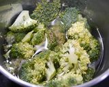 簡単！ブロッコリー卵のお味噌汁作り方2写真