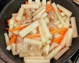 大根と豚バラ肉のカレー煮作り方5写真