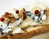 ブルーチーズのクロスティーニ☆洋梨作り方7写真