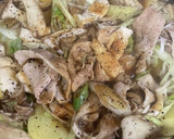 豚バラとじゃがいもとエリンギと舞茸の煮物作り方4写真