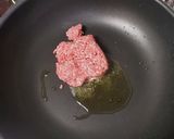 豚ひき肉とふんわり卵のサニーレタス炒め作り方5写真