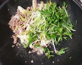 豚ひき肉とふんわり卵のサニーレタス炒め作り方9写真