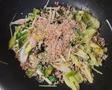 豚ひき肉とふんわり卵のサニーレタス炒め作り方13写真