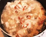 蓮根と鶏モモの腸活スープ作り方3写真