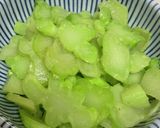 ブロッコリーの芯で☆こぶ茶 にんにく炒め作り方3写真