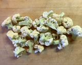 鶏肉とカリフラワーのクリームスープ作り方1写真