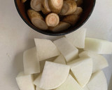 挽肉と大根ごぼうの煮物☆作り方1写真