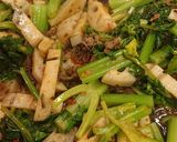 セロリと蓮根の食べるラー油炒め作り方1写真