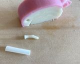 ★お正月丑年かまぼこママの立つ牛の飾り切作り方8写真