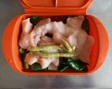 鶏胸肉と小松菜のわさび蒸しサラダ作り方3写真