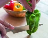 ピーマンの梅じゃこ炒め作り方1写真