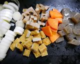はじめてでも簡単！もつ煮込み☆赤だし風作り方2写真