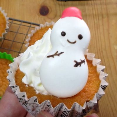 失敗しにくい☆スノードーム風カップケーキ by Minly3 【クックパッド