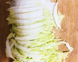 白菜で温かい一品。醤油にんにくマヨ和え。作り方1写真