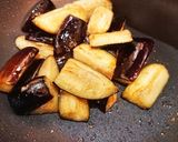 簡単酒肴☆茄子の豚挽き肉味噌炒め作り方3写真