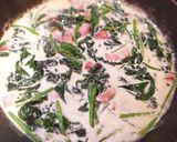 ベーコンと法蓮草のカルボナーラ風パスタ！作り方2写真