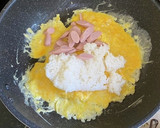 卵たっぷり・魚肉ソーセージの炒飯作り方4写真