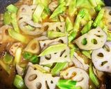 レンコンとブロッコリーの芯のカレー金平作り方4写真