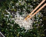 じゃこと大根葉のにんにく醤油炒め作り方9写真