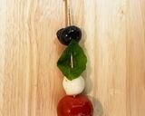クリスマスの前菜に♪カプレーゼピンチョス作り方5写真