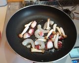 海老とほうれん草のトマトスープパスタ作り方3写真
