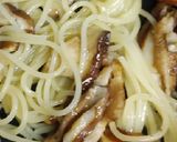 リカちゃん♡春菊と椎茸パスタ⁎∗作り方12写真