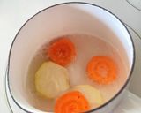 【離乳食中期】鶏肉とさつまいものミルク煮作り方2写真