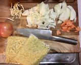 ヴィーガン 塩麹のトマト焼きそば作り方1写真
