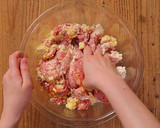 デミ缶で簡単！ふわふわ煮込みハンバーグ作り方5写真