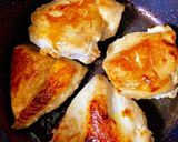 簡単！材料3つ！チキンのトマトコーン焼き作り方3写真