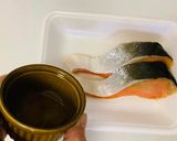 サーモンのバター醤油ステーキ♡作り方1写真