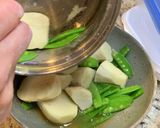簡単☆海老芋と絹さやの煮物作り方7写真