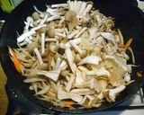 きのこ牛肉入りきんぴらごぼう作り方7写真