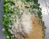 柔らかニンニク鶏むね肉〜生姜ネギ塩ダレで作り方2写真