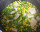 鶏肉とコーン&グリンピースの煮込み作り方4写真