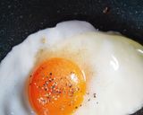 魚肉ソーセージとマルシン目玉焼き！作り方2写真