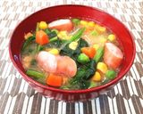 簡単♡ほうれん草とウインナーの味噌汁作り方4写真