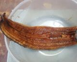簡単に、鰻の蒲焼きを焼きたてに戻す裏技。作り方1写真