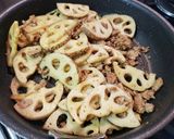 10分で簡単!れんこんのカレーそぼろ作り方3写真