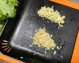 セロリと鶏むね肉の香味豆板醤炒め作り方4写真