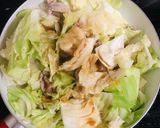 キャベツと豚肉の味噌辛炒め作り方3写真