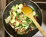 超簡単☆しっとりこくマヨしょう油炒飯♫作り方3写真