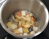 げた団子と秋野菜の煮物★備前市学校給食作り方5写真