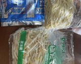 つけ麺の達人濃厚魚介醤油一人前を二人で♡作り方1写真